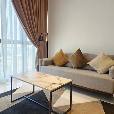 One Bedroom Troika Kota Bharu By Aghome, Modern Design Eksteriør bilde